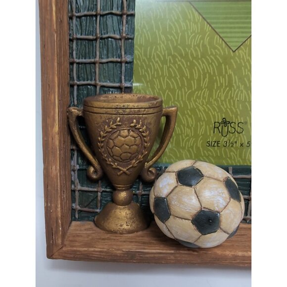 Russ Old Time Sports Soccer 3.5" x 5" Picture Box Frame Vintage - Picture 3 of 16